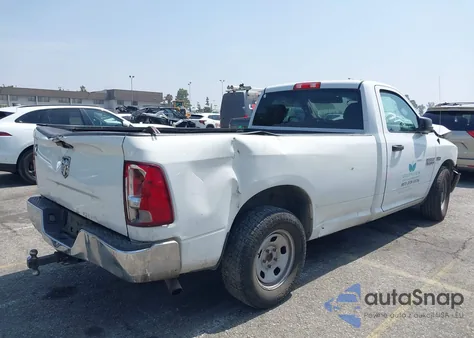 2017 Ram 1500 Tradesman 4X2 8' Box z USA, uszkodzony, nr VIN 3C6JR6DT3HG677091